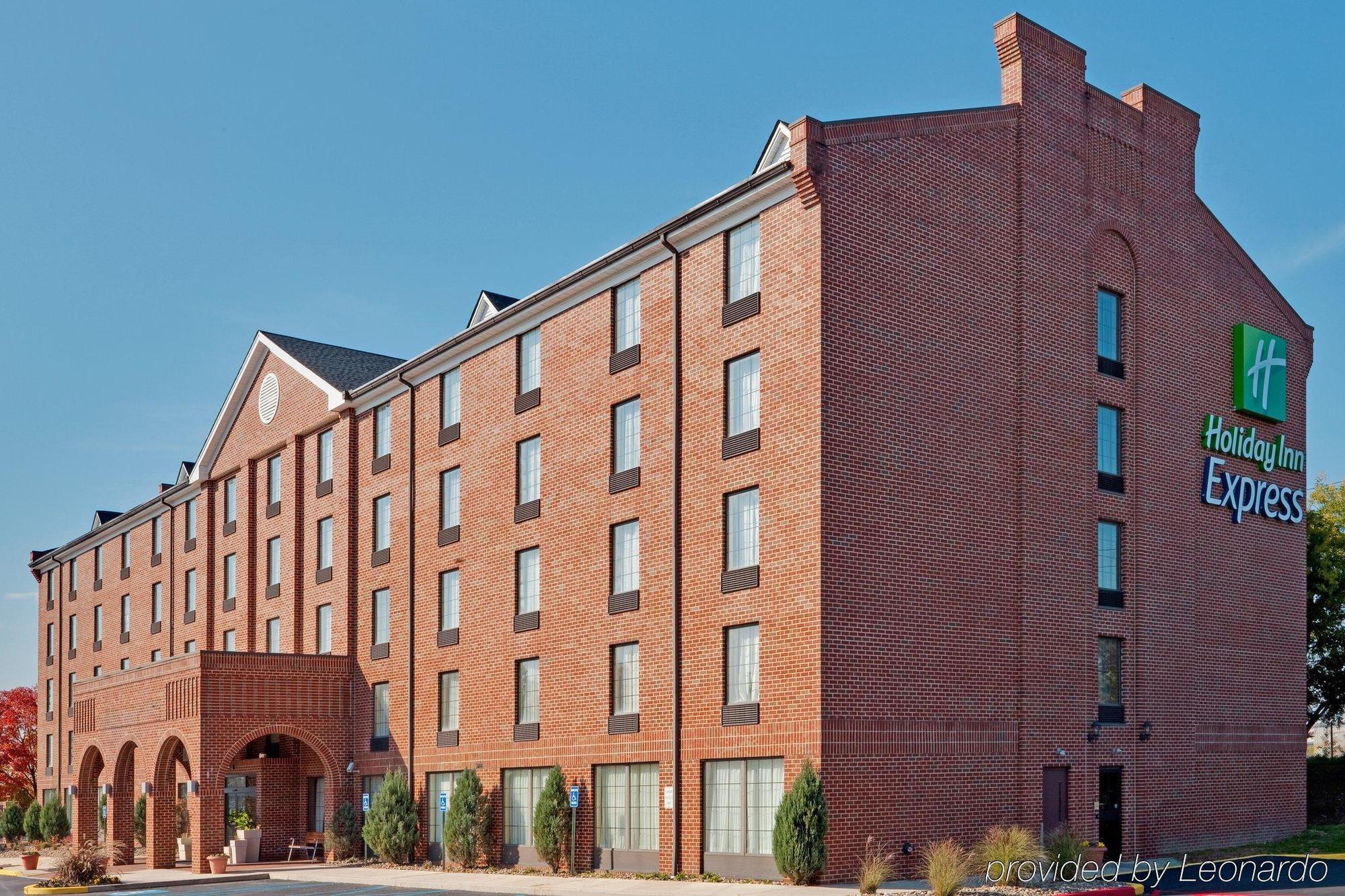 Holiday Inn Express Harrisburg East By Ihg Buitenkant foto